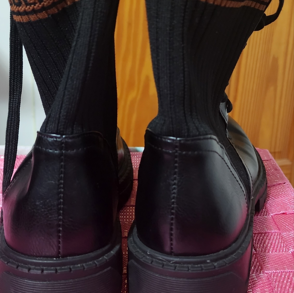 BCBG combat boots size 11 - Picture 6 of 9